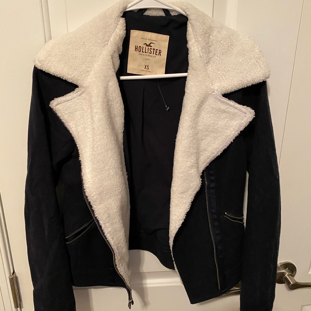 Hollister XS Faux Shearling Moto Jacket